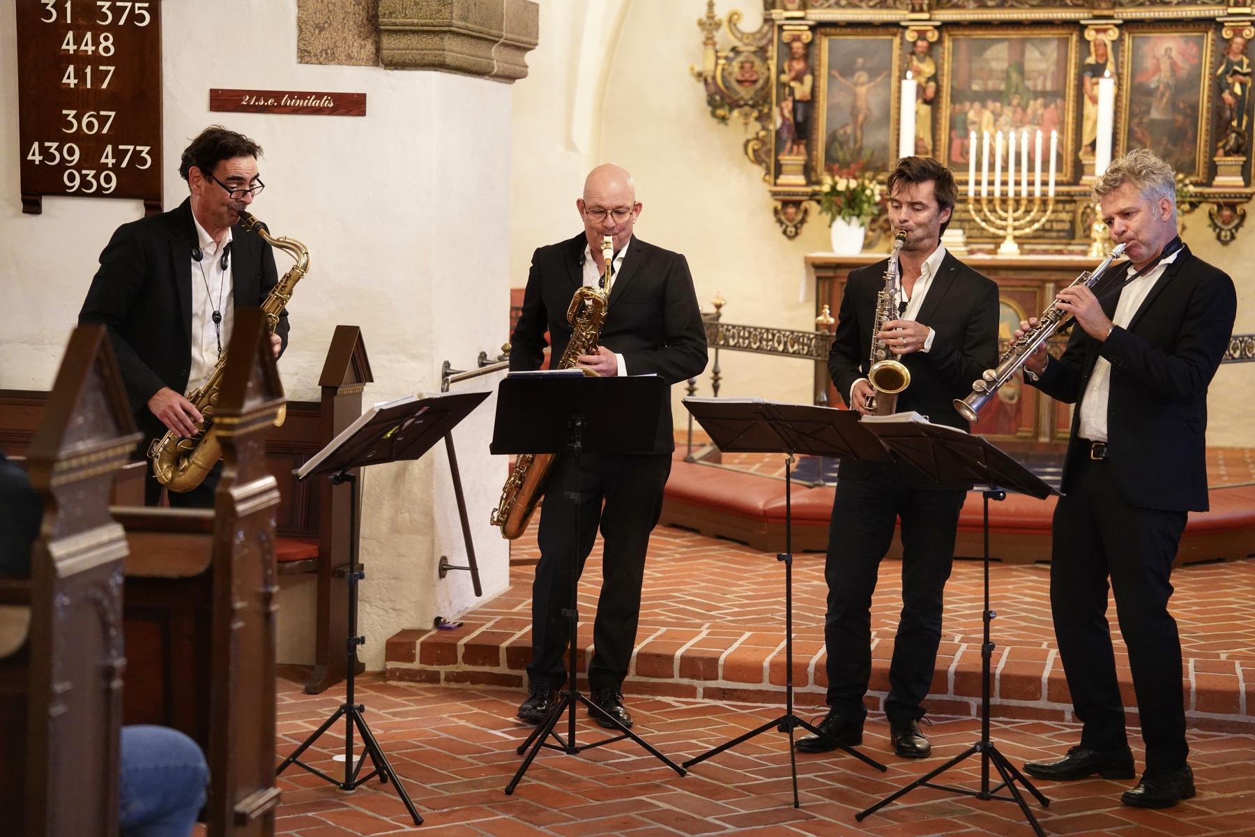 SAXOPATHS