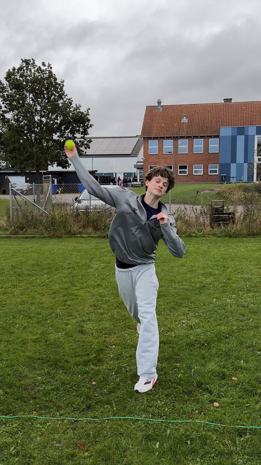 Uhre Friskole
