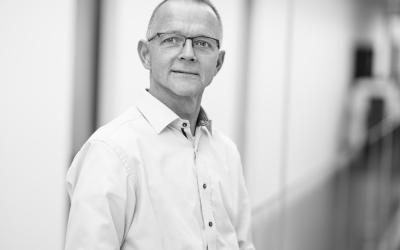 Torben Larsen Give Steel