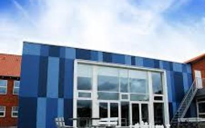 Uhre Friskole